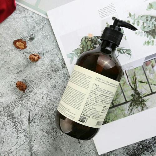 打造健康、清潔、養(yǎng)護兼?zhèn)涞哪惺孔o膚體系